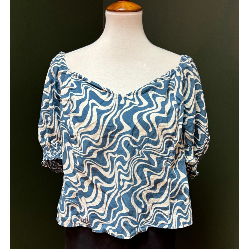 AVA & VIV Blue and White‎ Swirl Print Tie Back Smocked Blouse Women's 1X